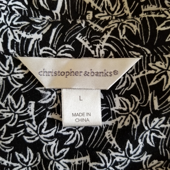 Christopher & Banks Tropical Palm Top - Picture 6 of 7